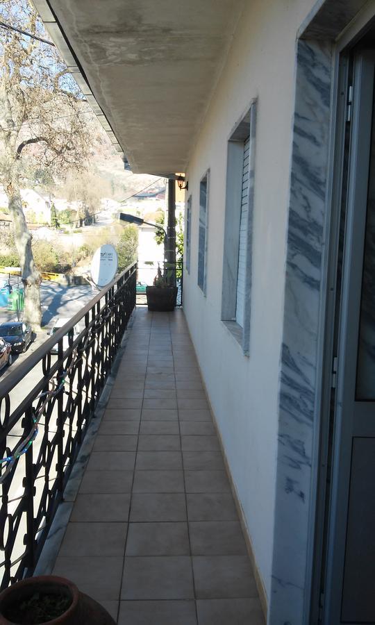 Pensao Estrela Hotell Unhais Da Serra Exteriör bild